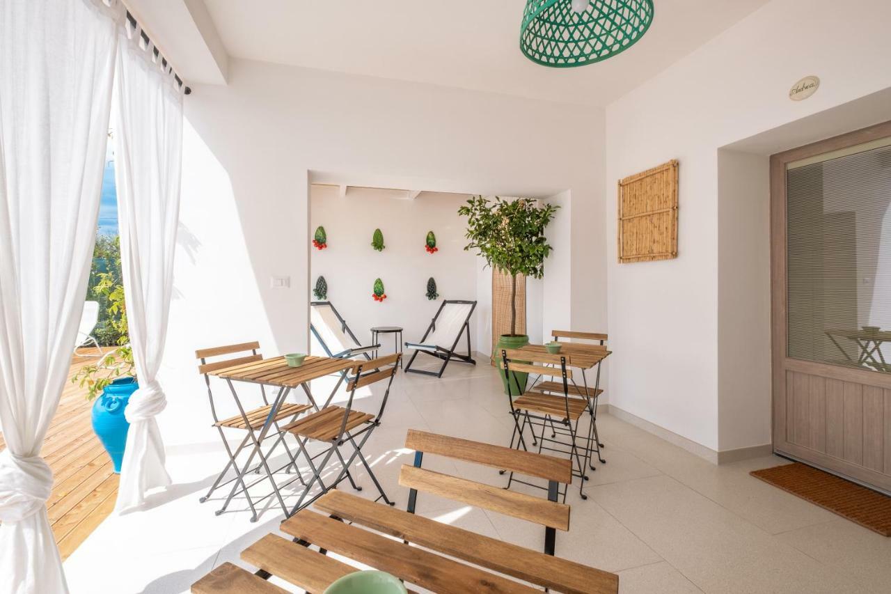 I Colmi - Trulli Suites Мартина Франка Екстериор снимка