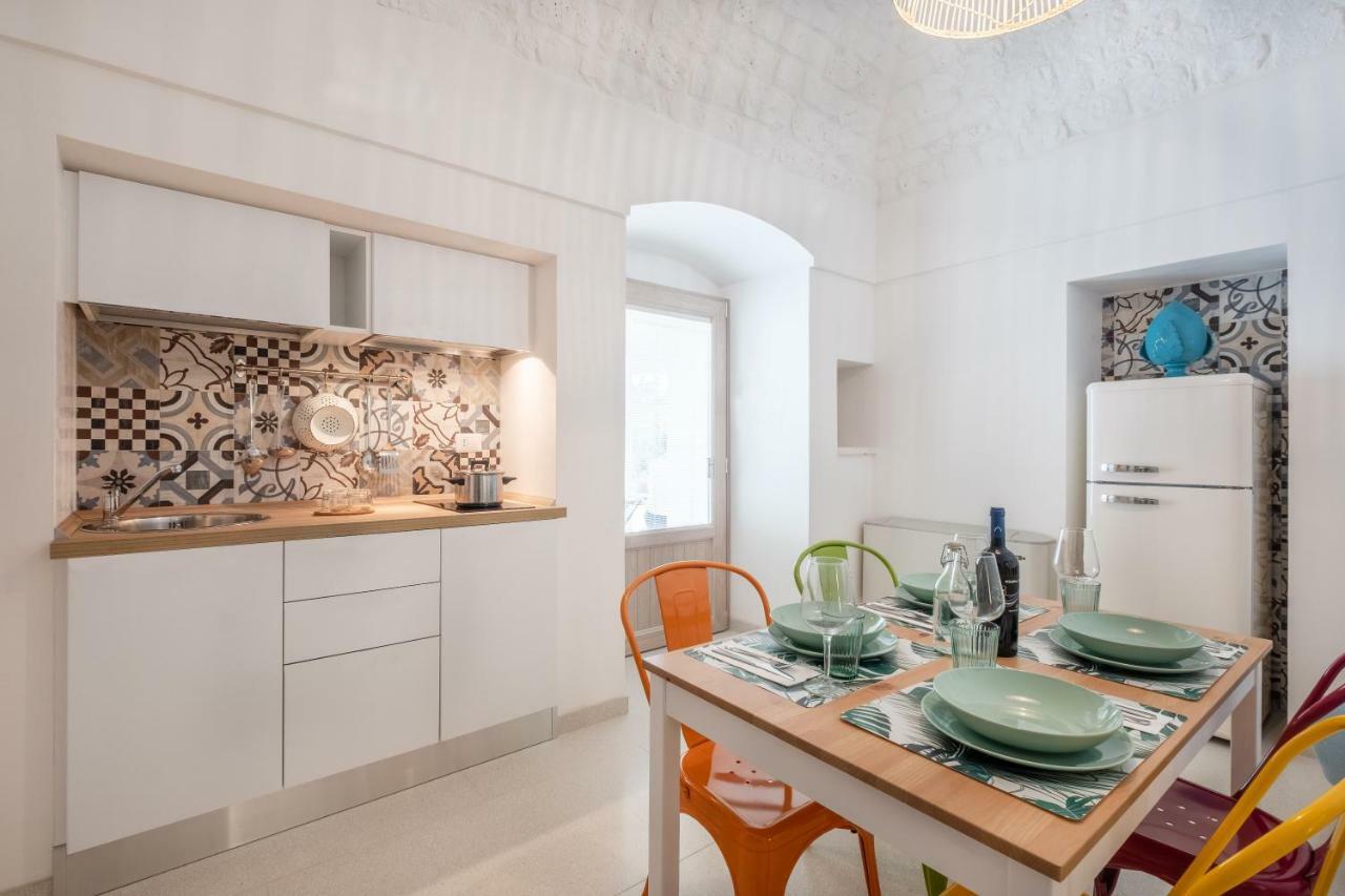 I Colmi - Trulli Suites Мартина Франка Екстериор снимка